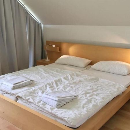 W7 - Sehr Schoenes Ferienhaus Mit Toller Lage Und Super Aussicht In Roebel An Der Mueritz Villa Exteriör bild