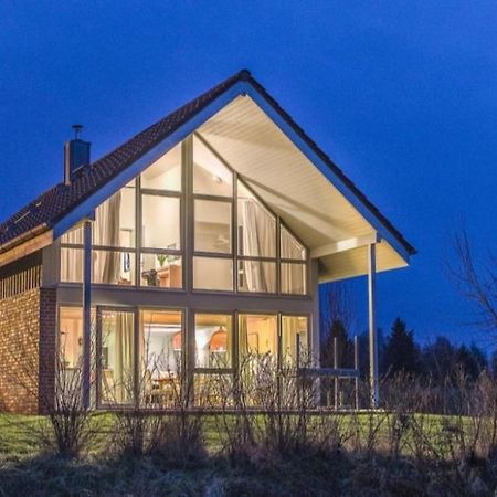 W7 - Sehr Schoenes Ferienhaus Mit Toller Lage Und Super Aussicht In Roebel An Der Mueritz Villa Exteriör bild