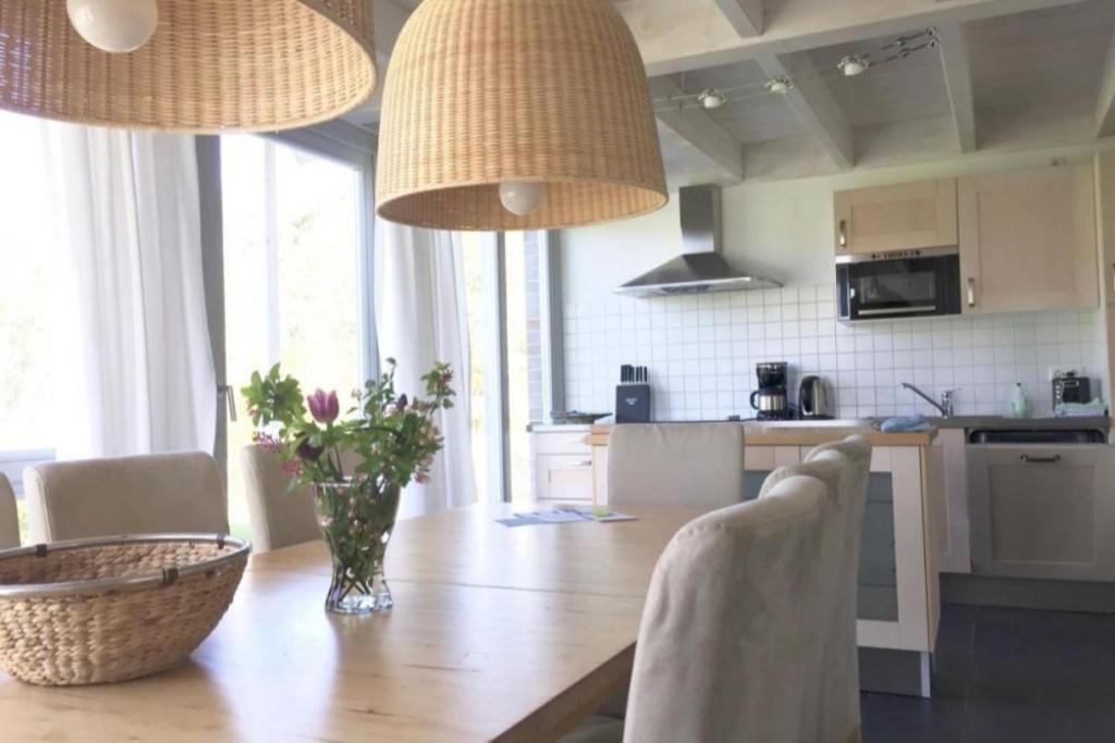 W7 - Sehr Schoenes Ferienhaus Mit Toller Lage Und Super Aussicht In Roebel An Der Mueritz Villa Exteriör bild