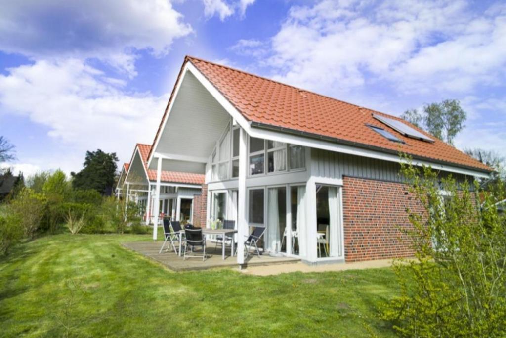 W7 - Sehr Schoenes Ferienhaus Mit Toller Lage Und Super Aussicht In Roebel An Der Mueritz Villa Exteriör bild